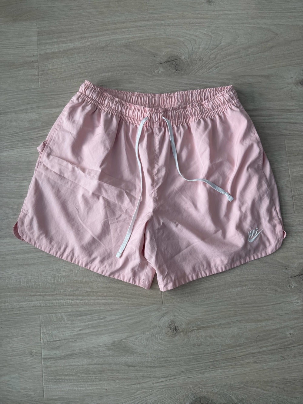 Nike Club 6” Woven Flow Shorts - Pink Foam - Men’s XL - Like New
